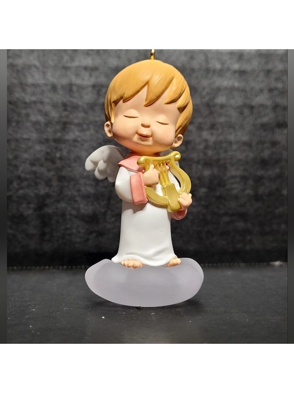 2001 Hallmark Keepsake Ornament Collectors Series Chrysantha Mary's Angels